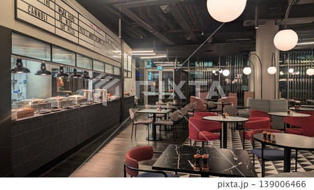 イギリスのホテルにある朝食レストランの店内風景 139006466
