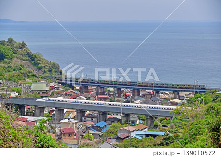 東海道新幹線 小田原-熱海 JR東海/西日本 N700S系 E231系1000番台 東海道新幹線 小田原-熱海 JR東海/西日本 N700S系 E231系1000番台 139010572