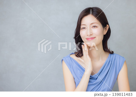 40代女性のビューティイメージ 40代女性のビューティイメージ 139011483
