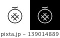 メロンのラインアイコン。白い線と黒い線のモノクロベクターイラストセット 139014889