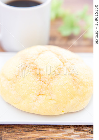おいしいメロンパンとコーヒー 139015350