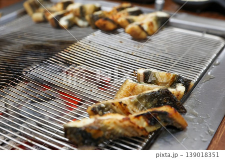 delicious authentic korean charcoal grilled eel 139018351