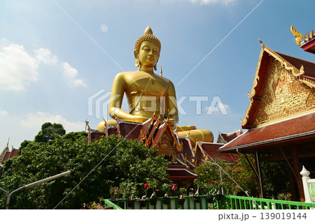 The Phra Phutthathamakaya Thepmongkol at Wat Pak Nam is a Buddha statue in the meditation posture, made of copper and standing 69 meters tall. It is the tallest Buddha statue in Bangkok . The Phra Phutthathamakaya Thepmongkol at Wat Pak Nam is a Buddha statue in the meditation posture, made of copper and standing 69 meters tall. It is the tallest Buddha statue in Bangkok . 139019144