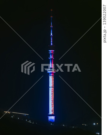 カザフスタン・アルマトイタワー Almaty Tower at night, Kazakhstan 139022007