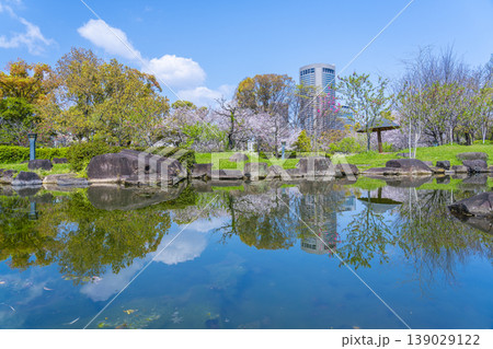 藤田邸跡公園の桜 139029122