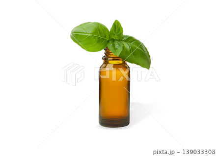 Basil leaves placed in an amber bottle for seasoning, PNG Basil leaves placed in an amber bottle for seasoning, PNG 139033308
