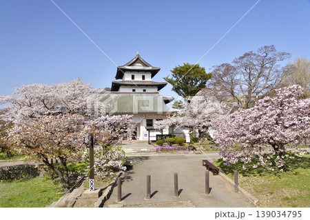春の北海道松前町で松前城址公園の風景を撮影 春の北海道松前町で松前城址公園の風景を撮影 139034795