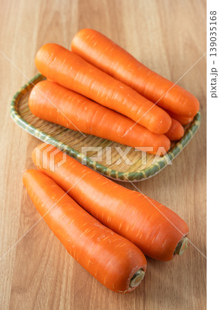 carrots carrots 139035168