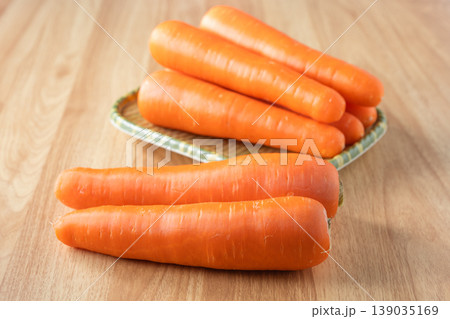 carrots carrots 139035169