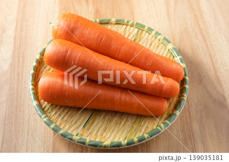 carrots carrots 139035181
