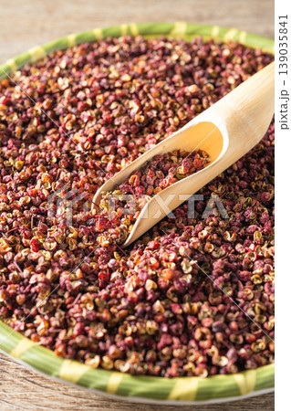 dry red pepper dry red pepper 139035841