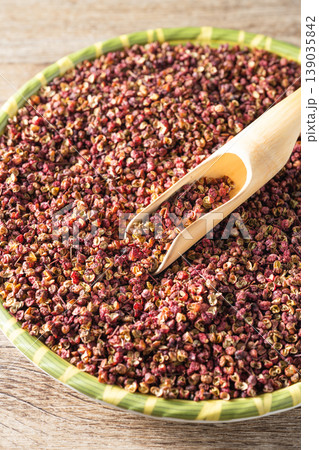 dry red pepper dry red pepper 139035842
