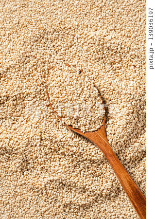 White sesame seeds White sesame seeds 139036197