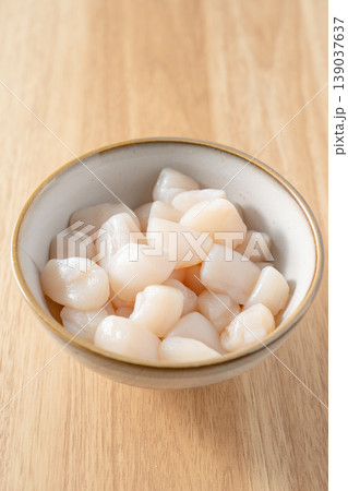 Scallop adductor muscle Scallop adductor muscle 139037637