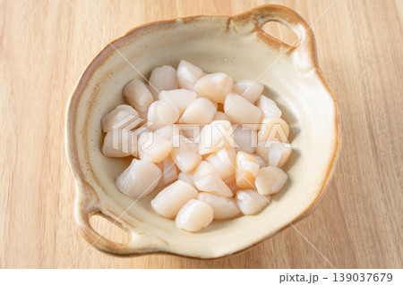 Scallop adductor muscle Scallop adductor muscle 139037679