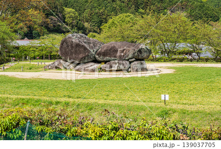 石舞台古墳　石舞台展望台からの景観　奈良県 139037705