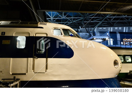 222形式新幹線電車(200系新幹線)（鉄道博物館／埼玉県さいたま市大宮区大成町3丁目47番） 139038180