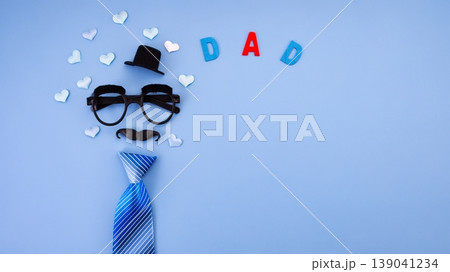 Show appreciation for Dad on Fathers Day with tasteful top view Show appreciation for Dad on Fathers Day with tasteful top view 139041234