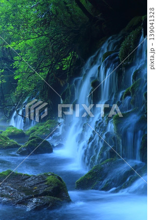 滝のある風景 滝のある風景 139041328