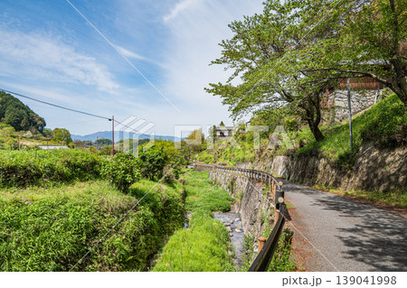 明日香村上(かむら)地区への上り道 奈良県明日香村 明日香村上(かむら)地区への上り道 奈良県明日香村 139041998