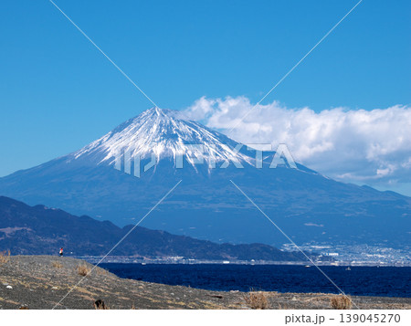 海岸から見た富士山 海岸から見た富士山 139045270