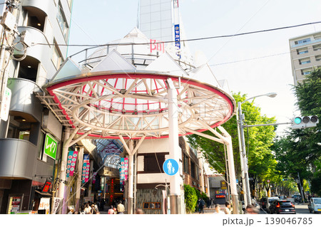 東京・阿佐谷パールセンター商店街 139046785