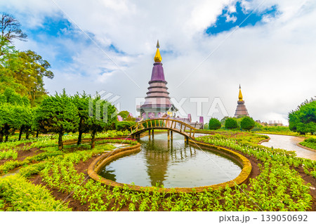 The royal stupa and pagoda dedicated to the king and queen of Thailand in Doi Inthanon national park near Chiang Mai city. "Phra Maha Dhatu Nabha Metaneedol" and "Nabhapol Bhumisiri" in local speak 139050692