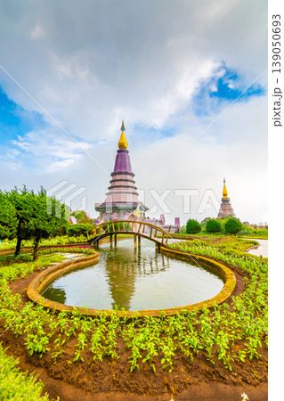 The royal stupa and pagoda dedicated to the king and queen of Thailand in Doi Inthanon national park near Chiang Mai city. "Phra Maha Dhatu Nabha Metaneedol" and "Nabhapol Bhumisiri" in local speak 139050693