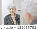 シニア女性　オーラルケア 139055792
