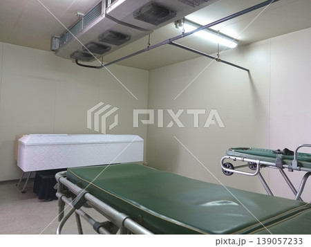 霊安室・ご遺体用冷蔵施設・遺体安置所02 139057233