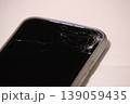 落ちたスマホ 139059435