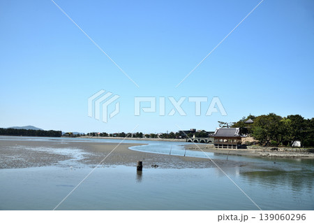 観海閣・和歌川を望む(和歌の浦) 【和歌山県和歌山市】 観海閣・和歌川を望む(和歌の浦) 【和歌山県和歌山市】 139060296