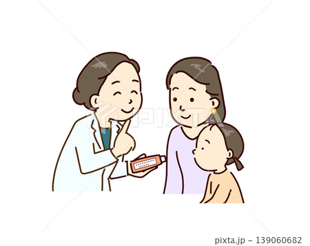 薬の使用方法を説明する薬剤師 薬の使用方法を説明する薬剤師 139060682
