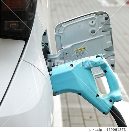 電気自動車の充電 電気自動車の充電 139061278