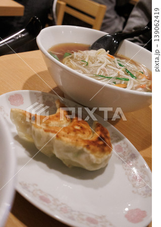 横浜の町中華で食べる美味しいサンマーメン 139062419
