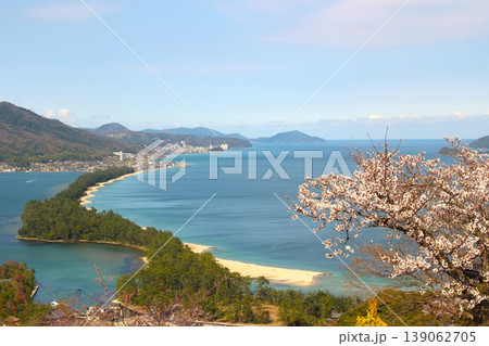 日本三景春の天橋立と桜の絶景 日本三景春の天橋立と桜の絶景 139062705