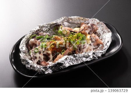 イカ下足 マヨネーズ 七味焼き イカ下足 マヨネーズ 七味焼き 139063729
