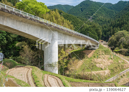 明日香村上（かむら）地区に架かる橋　きつわき橋　奈良県 139064627