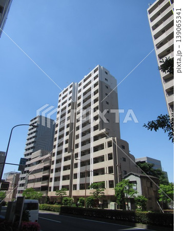 小石川四丁目付近 139065341