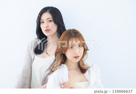 若い女性のビューティーイメージ 139066637