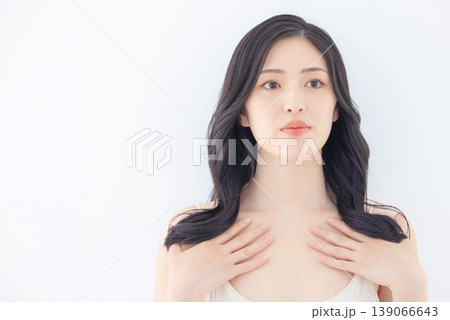 若い女性のビューティーイメージ 139066643
