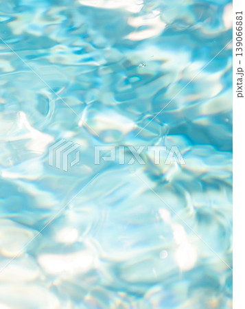 キラキラ水面　夏色のイメージ 139066881