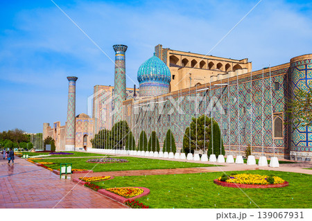 Registan ancient city in Samarkand, Uzbekistan Registan ancient city in Samarkand, Uzbekistan 139067931