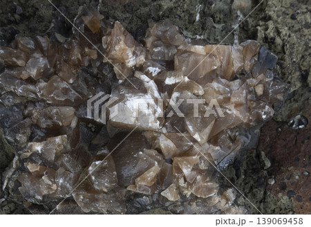 Calcite crystals in rock formation close up Calcite crystals in rock formation close up 139069458