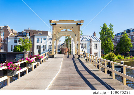 Morspoort city gate at the canal in Leiden, Netherlands Morspoort city gate at the canal in Leiden, Netherlands 139070252