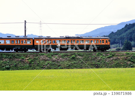 2007年 草津線を走る113系普通電車 2007年 草津線を走る113系普通電車 139071986