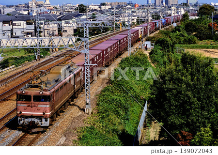 2007年 東海道線を走るEF81123コンテナ貨物列車 2007年 東海道線を走るEF81123コンテナ貨物列車 139072043