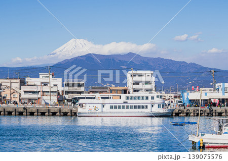 沼津市の沼津港周辺の風景(静岡県) 沼津市の沼津港周辺の風景(静岡県) 139075576