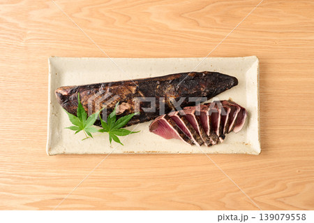 鰹の藁焼き 鰹の藁焼き 139079558