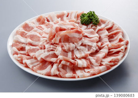 豚バラ肉切り落とし 豚バラ肉切り落とし 139080683